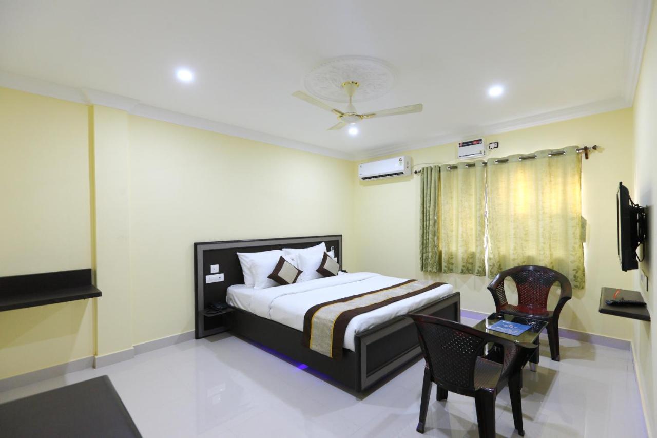 Hotel Sal Inn - Near Airport Chennai Exterior photo